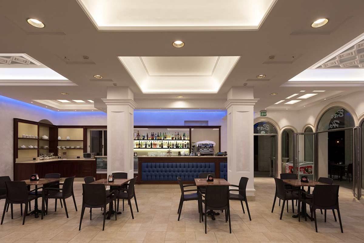Hotel Salento Gold Beach Marina Di Pescoluse Exterior foto